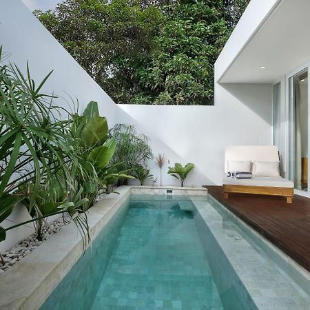 Neptune Studios Adults Only Gym And Recovery Access Kuta  Exterior foto